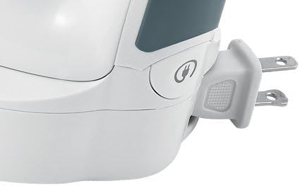 Sunbeam 4274-200 GreenSense SteamMaster Full Size Professional Iron with Retractable Cord and Clearview, White