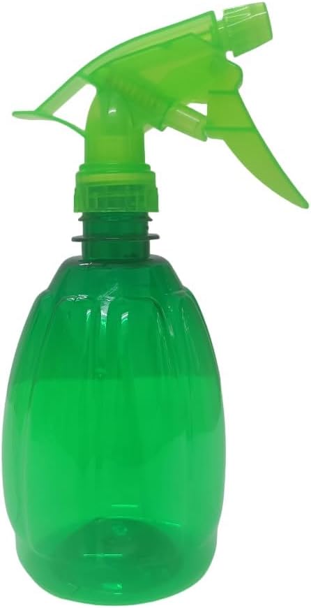 Spray Bottles 500ml 16 Oz Clean Squirt Bottle Colorful Multi-uses Spray Bottles for Cleaning, Water Flowers, Plant Care, Ironing, Hair Care Gardening Cosmetics Kitchen Bathroom (Pack of 2) Green