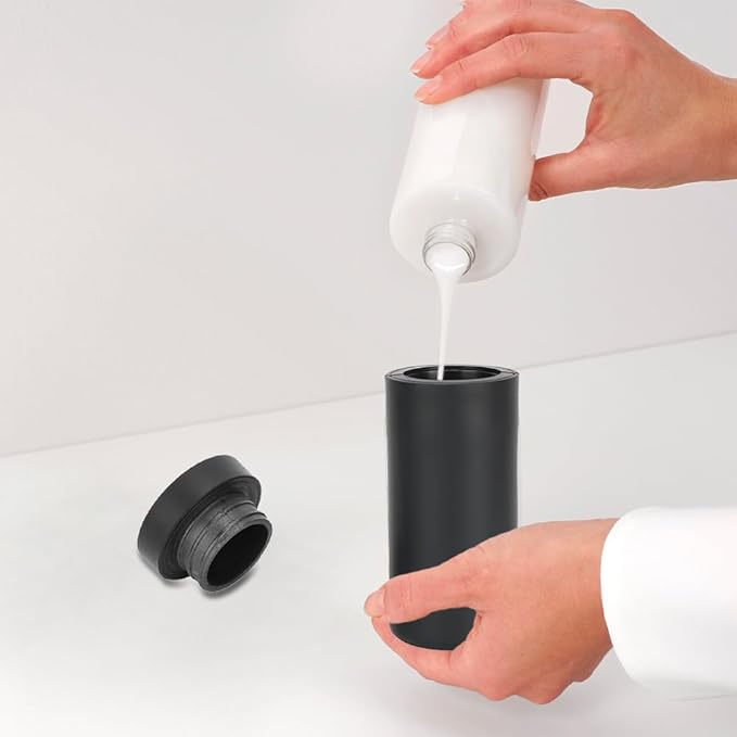 Refillable Dish Washing Liquid Dispenser, Dish Soap Dispenser Silicone Squeeze Bottle Dishwashing Liquid Dispenser Divided Container for Travel Kitchen Bathroom Essential Oil Lotion Shampoo(Black)