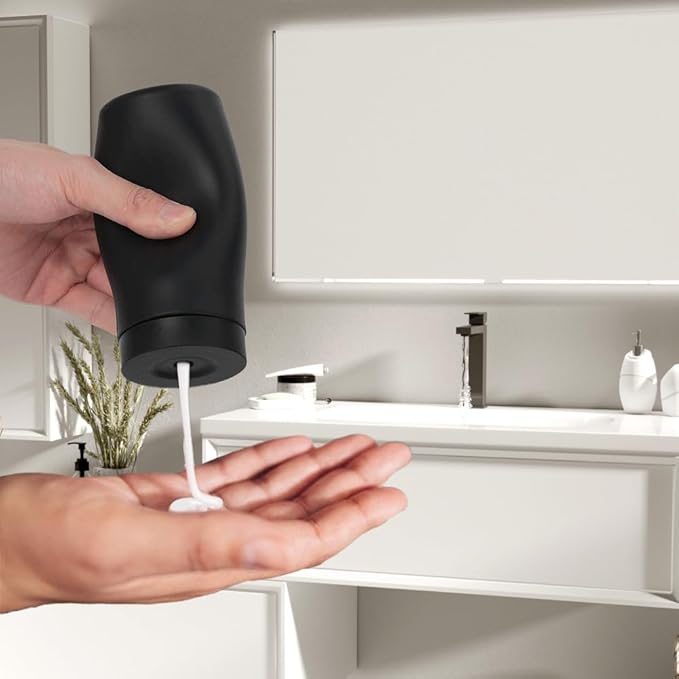 Refillable Dish Washing Liquid Dispenser, Dish Soap Dispenser Silicone Squeeze Bottle Dishwashing Liquid Dispenser Divided Container for Travel Kitchen Bathroom Essential Oil Lotion Shampoo(Black)