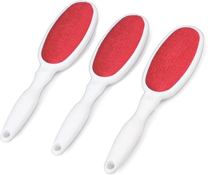 Lint Remover Brush,Magic Velvet Lint and Pet Hair Remover Effectively Removes Lint, Dust, Dandruff and Pet Hair from Clothing and Fabrics，3 Pack