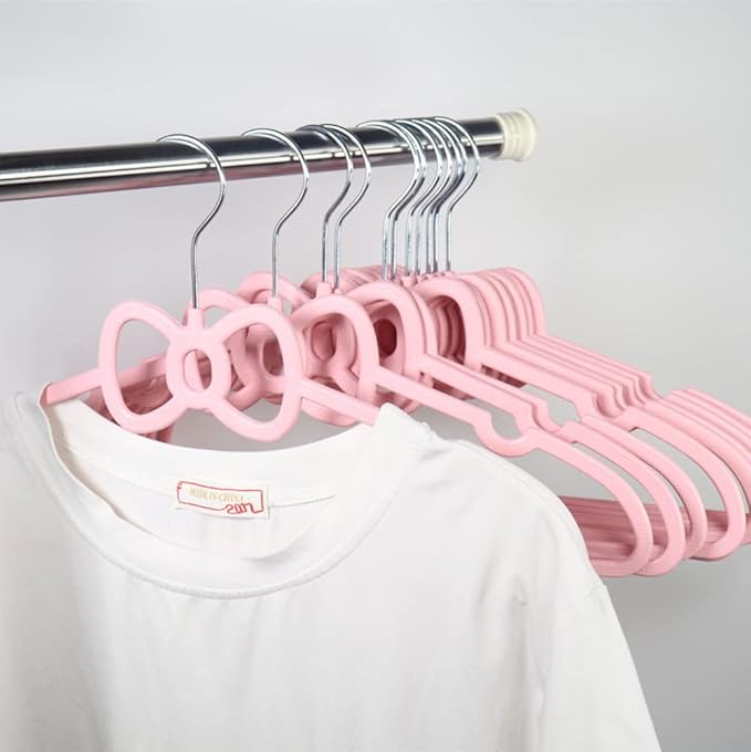 Cute Aesthetic Clothes Hangers Space Saving Plastic Hangers for Teen Girls Wardrobe Shirts Tops Coats Hangers Clothing Organizer Kawaii Girls Room Decor Kawaii Stuff Accessories (5, Pink Bowknot)