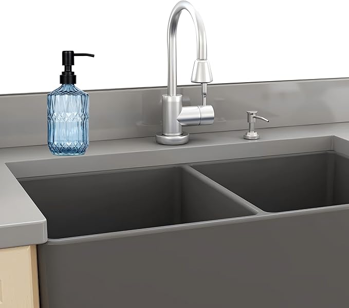 18 oz Dark Green Thick Glass Soap Dispenser with Black Rustproof Pump Refillable Bathroom, Kitchen Soap Dispenser for Hand Soap, Detergent, Lotion (Blue)