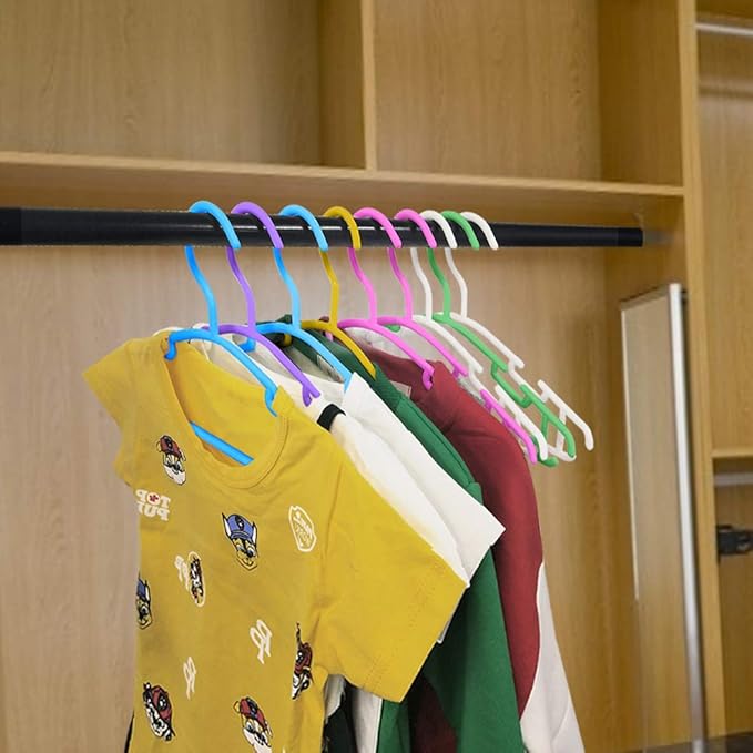 GoodtoU Baby Clothes Hangers, Non‑Slip 100 Pack Plastic Nursery Closet Hangers, Space‑Saving Toddler & Infant Hangers for Kids Clothing (Multicolor)