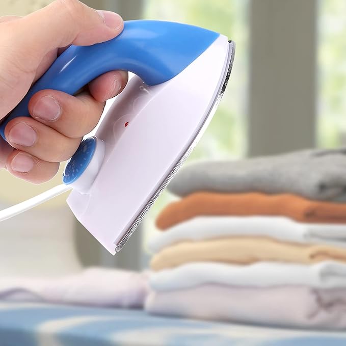 Portable Handheld Mini Clothes Iron Temperature Control for Household Travel Use Handheld Travel Clothes Portable steam Soleplate special electrostatic anti dust clothes travel