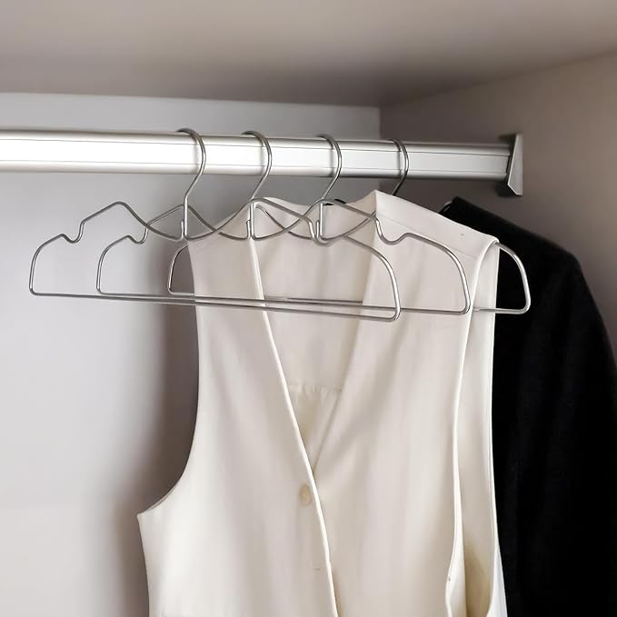 Metal Clothes Hanger, Ultra Slim & Short Neck Hanger,Space Saving Durable Non-Slip Felt Hangers, Closet Organizer (Silver)