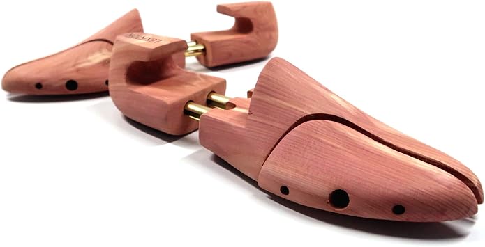 Cedar Shoe Tree Boot Keeper for Men Luka Adjustable Shoetree Twin Tube Wood Shoe Shape