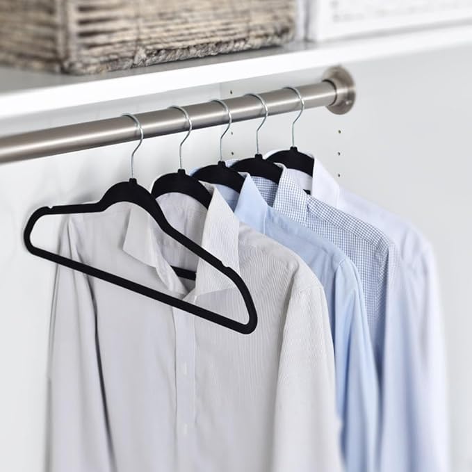 Yaheetech 100 Pack Non Slip Velvet Hangers Heavy Duty Flocked Coat Suit Hangers Space Saving Clothes Racks with 360° Swivel Hook, Black