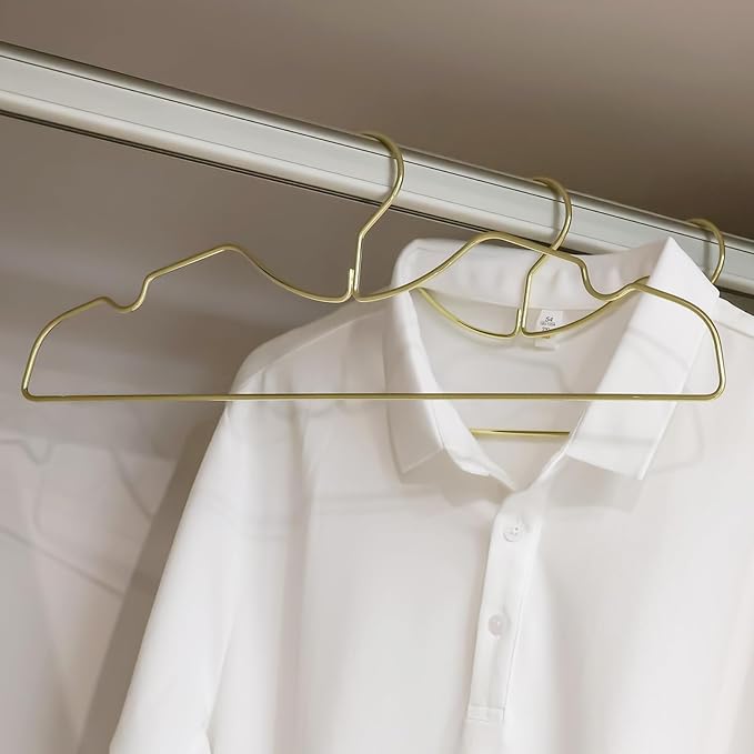 Metal Clothes Hanger, Ultra Slim & Short Neck Hanger,Space Saving Durable Non-Slip Felt Hangers, Closet Organizer (Gold)