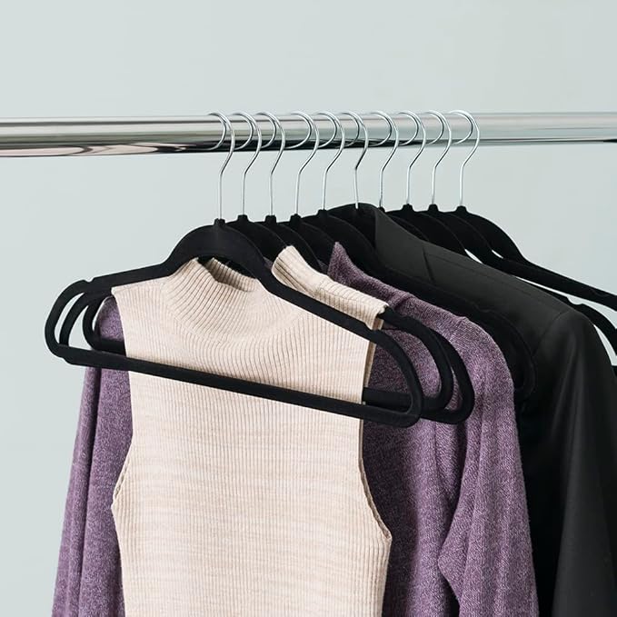 10 PACK VELVET HANGER BLACK