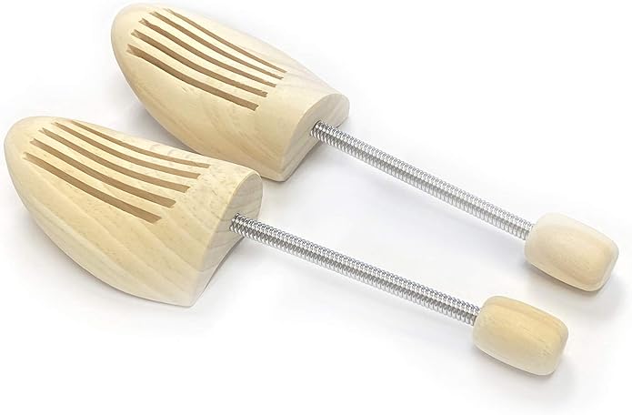 Cedar Elements Shoe Trees for Woman – Solid Wooden Pine Shoe Stretcher Shoe Shaper (2 Pack)