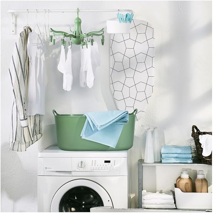 PRESSA 8-Claw Octopus Hanging Dryer 16 Clothes pegs, Easy to fold and Place -Turquoise (1, Green)
