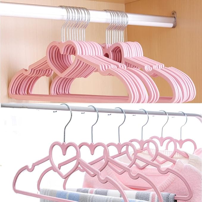 Cute Aesthetic Clothes Hangers Space Saving Plastic Hangers for Teen Girls Wardrobe Shirts Tops Coats Hangers Clothing Organizer Kawaii Girls Room Decor Kawaii Stuff Accessories (5, Pink Love Hearts)