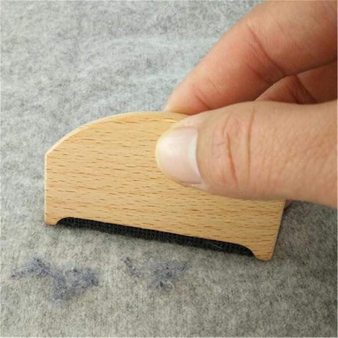 Cashmere Comb Sweater Shaver Wool Comb Knitwear Comb Wooden Pilling Fuzz Fabric Lint Remover Manual Portable Brush Tool