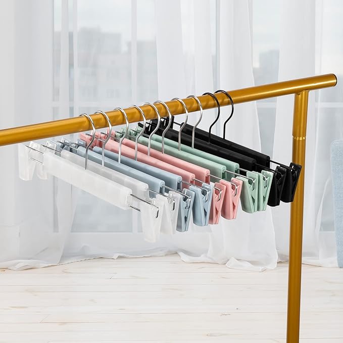 Skirt Hangers, Pants Hangers with Clips，360 ° Swivel Hooks Space Saving Hangers for Pants, Skirts, Clothes, Jeans (30 Pack, Translucent)