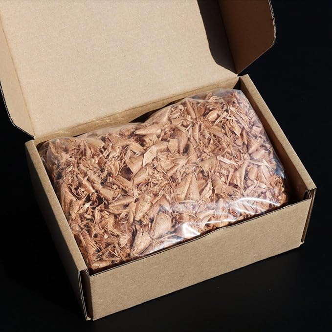 Spanish Cedar Wood Shavings for Cigar Humidor, Cigar Box, Cedar Wood Chips for Cigar Alcoholization, Humidor Accessories for Cigar Storage (Sawdust, 1.75oz)