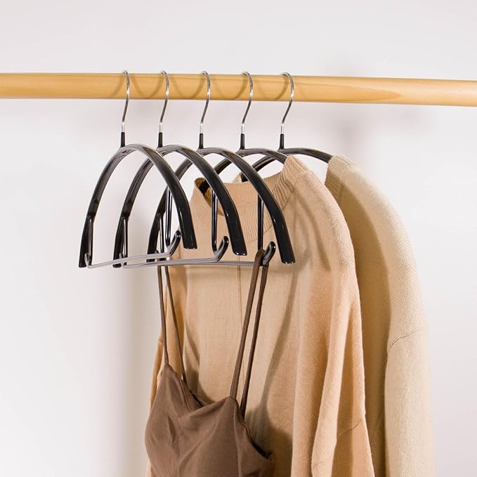 30 Pack Non Slip PVC Coating Metal Clothes Hangers No Shoulder Bump,Built-in Shoulder Hook and Bottom Rod,Suitable for Sweaters,Suits,Shirts,Skirt,Jackets (Black, 30 Pack)