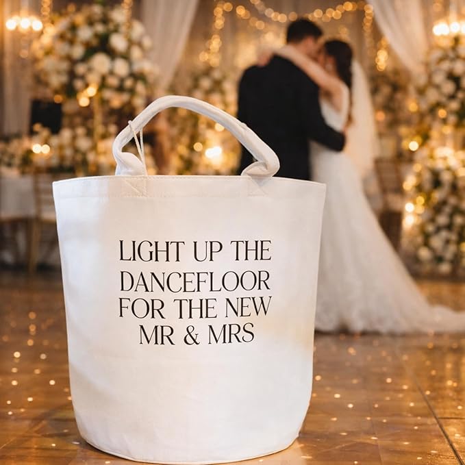 Yungyan Wedding Baskets with Handles 16 inch Large Storage Basket for Wedding Glow Sticks Slippers Flip-flops Blankets Gift Container for Ceremony Ivory White