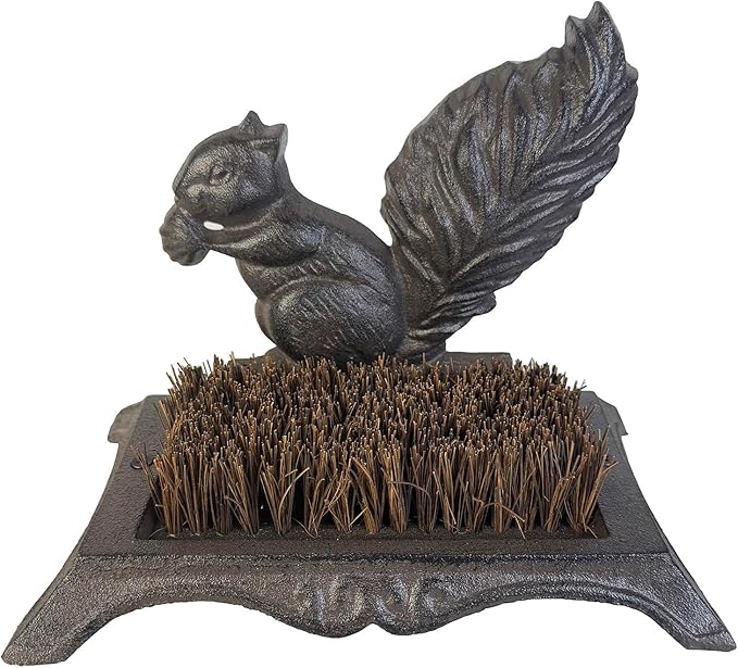 Cast Iron Squirrel Shoe Brush, Rust Brown Vintage Shoe Cleaner with Bristles, 7.5 Inch Height Decorative Boot Scraper for Porch, Entryway, Home Decor Gift HC8299