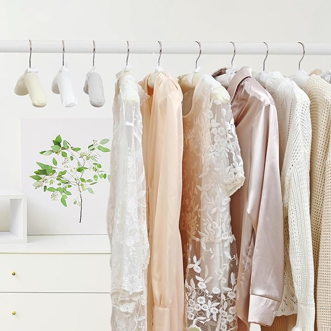 JS HANGER Padded Hangers - 17 Inch Extra Large Heavy Duty Linen Covered Coat Hangers No Shoulder Bump for Women Clothes, Sweaters, Dresses, Clothing, Weddings, Lingerie Pack of 10, Linen Gray