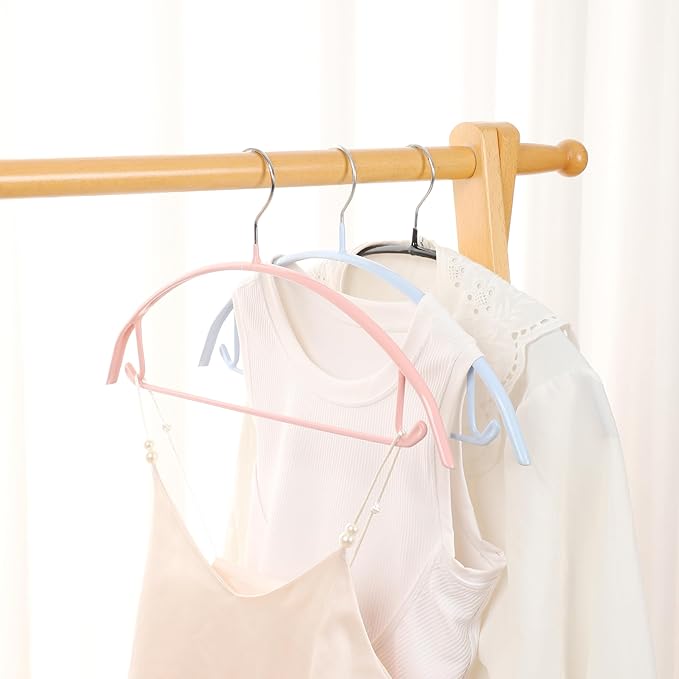 Modern Non-Slip Hangers, 20 Pack with Hooks, Heavy Duty Coat Hangers for Wardrobe Organization, Suit Hangers for Space Saving