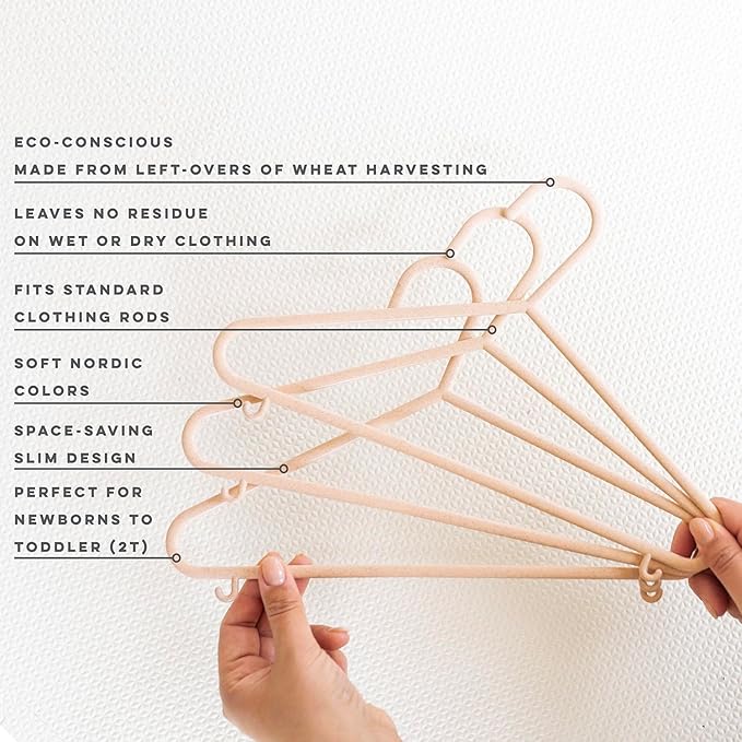 3 Sprouts Wheat Straw Plastic Hangers - 30-Pack Eco-Conscious Toddler Hangers for Child & Baby Clothes, Coats - Kid Closet Hanger Ideal for Small Girls, Boys, Children & Kids - Speckled Pink