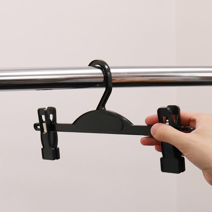 Sawafuji 765A Clothes Hanger for Convenient Storage of Skirts and Pants, Made in Japan, Days, Bottom, Set of 5, Black