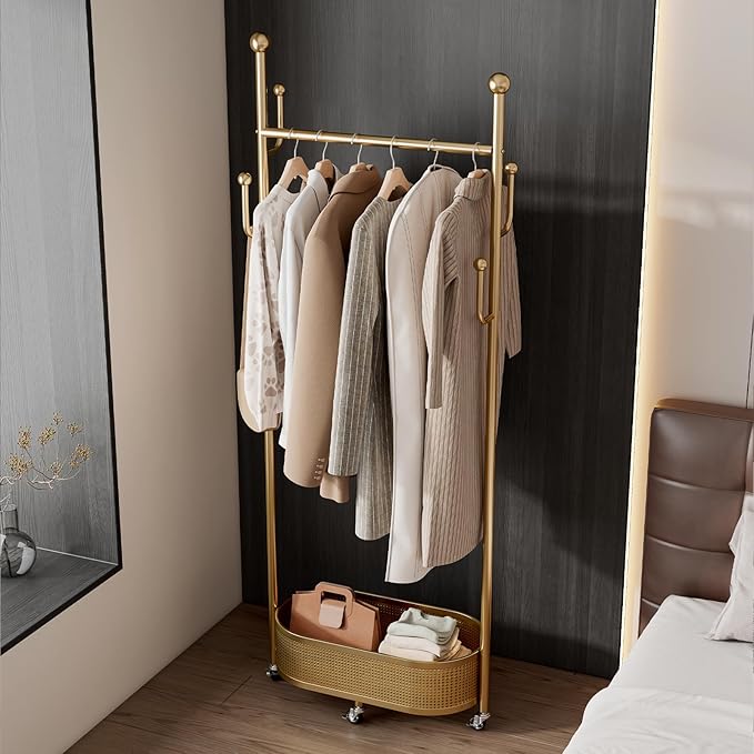 Multifunctional coat rack with storage basket 360° movable rotation｜Bedroom and living room storage artifact｜Hanging clothes/hats/bags/scarves｜Space-saving and stylish home｜Home essential