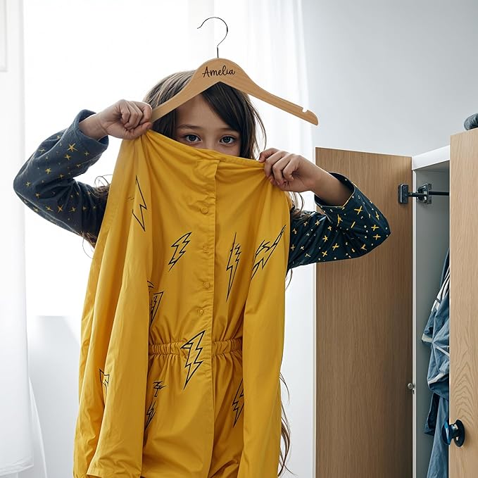 Personalized Baby Hangers with Name, Engraved Kids Hangers for Children & Toddler Shirt Coat Hangers with 360° Rotatable Hook, Closet Hangers for Children, Non Slip Hangers Personalized Gift - 2 Pack