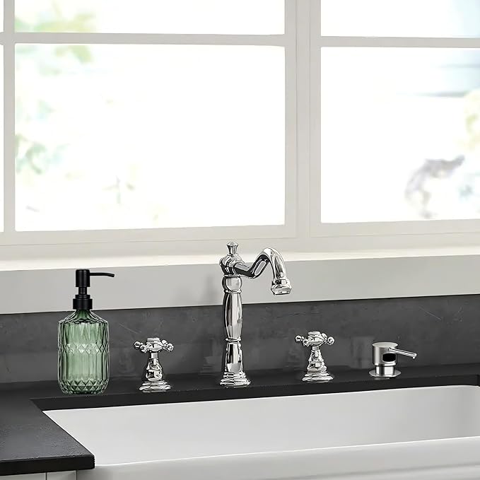 18 oz Dark Green Thick Glass Soap Dispenser with Black Rustproof Pump Refillable Bathroom, Kitchen Soap Dispenser for Hand Soap, Detergent, Lotion (Dark Green)