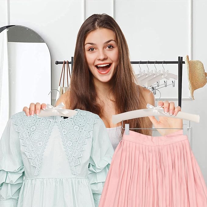 VWV 4-Pack Fabric Thickened Hangers with Adjustable Clips, Exquisite Fabrics, Suitable for Hanging high-end Dresses, Skirts, Pajamas, Wedding Gowns. Women's Thickened Hangers