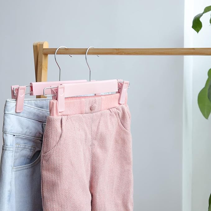 Pants Hangers with Clips Skirt Hanger for Women Plastic Clip Hangers for Pants Clothes Hanger (50pack, Pink)