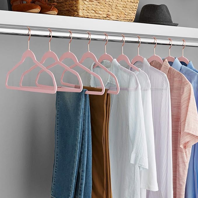 VECELO Premium Velvet Clothes Hangers Suit Heavy Duty (60 Pack)-Non Slip & Space-Saving with 8 Finger Clips & Tie Rack Excellent for Men and Women,Light Pink