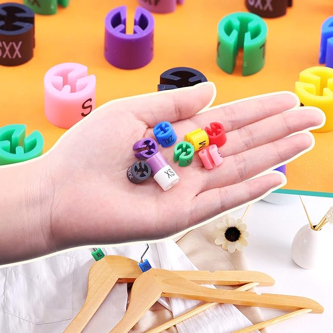 820 Pcs Colored Hanger Sizer Garment Markers Kit 9 Sizes Plastic Clothes Hanger Color-Coding Coded Size Clips with Storage Box (XXS - 4XL)