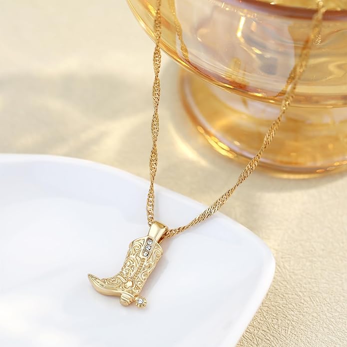 Chunky Gold Necklace for Women Gold Evil Eye Cowboy Pendant Necklace Dainty Paperclip Chain Vintage Luck Amulet Choker Necklaces Celestial Jewelry Gift