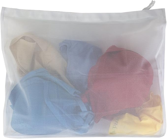 Delicates Micro Mesh Zippered Laundry Bag by Home Basics | Extend Garment Lifespan with Gentle Washing | Fine Netted Material | Sturdy Easy Pull Zipper