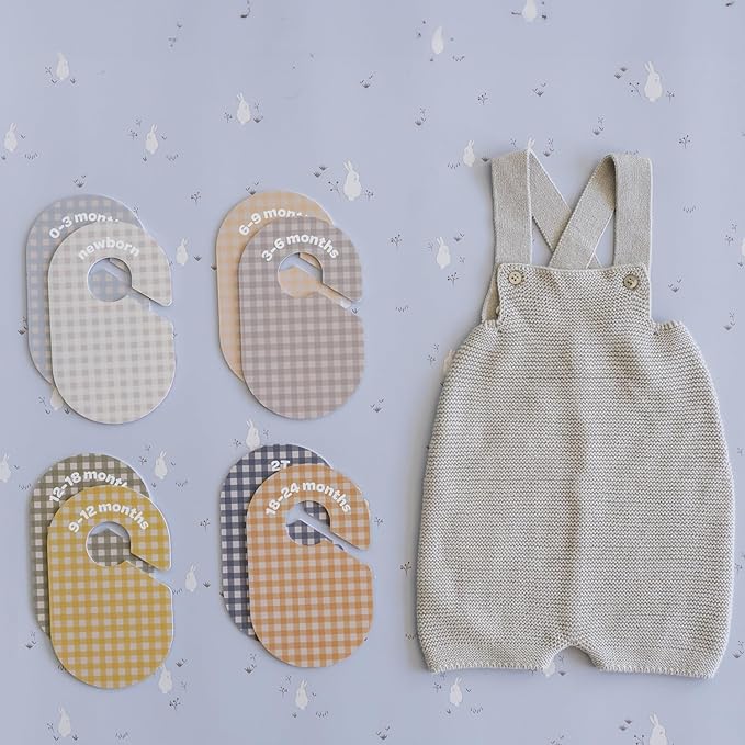 3 Sprouts Baby Closet Dividers Set of 8 - Toddler Clothes Organizer Hanger, Double-Sided Size Labels - Nursery Organization for Newborn Clothing, Infant, Boy & Girl - Gingham