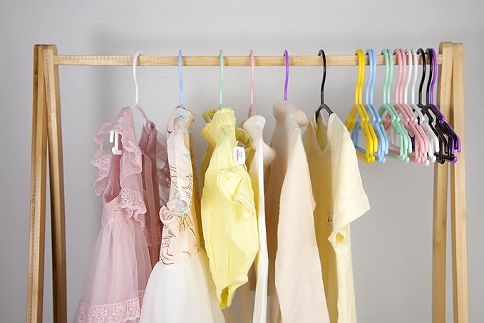 GoodtoU Baby Hangers Pink Kids Hanger Clothing Baby Hangers for Nursery Plastic Kids Hanger 100 Pack