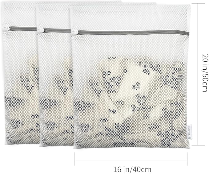 FOYERNUAGE 3pcs PREMIUM Honeycomb Mesh Laundry Bags for Delicates with Zipper,Travel Storage Organize Bags,Clothing Washing Bags for Blouse,Hosiery,Pants,Extra Strong,Medium 16x20inch(3M)