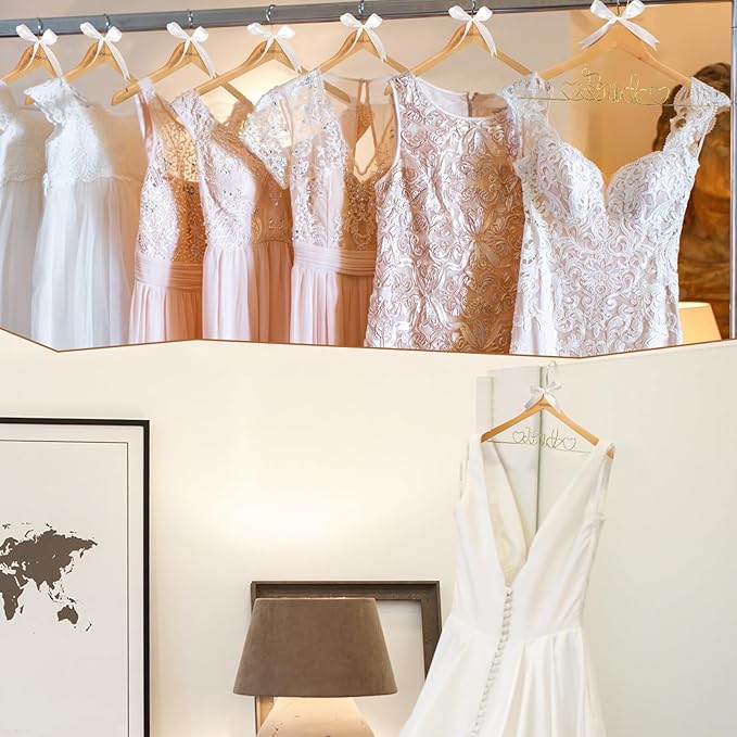 8 Pcs Wire Bride Bridesmaid Hanger Set Wood Color Wedding Dress Hanger with White Ribbon Wooden for Bridal Shower Photo Keepsake Party Wedding Gift