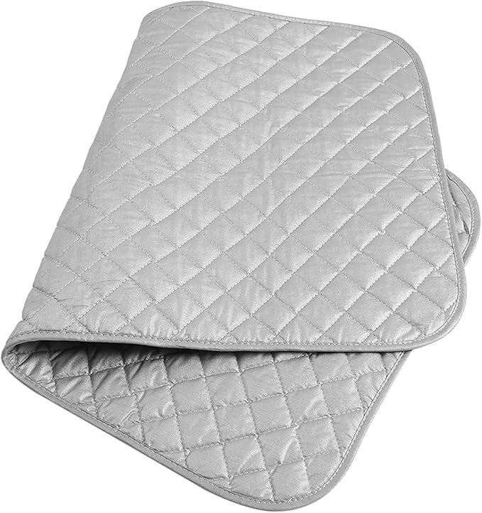 Oumefar Ironing Mat, 18.1 x 31.9in Foldable Portable Ironing Pad Mat Blanket Premium Cotton Tabletop Ironing Board, Ironing Mat Washer and Dryer Covers for Table Top and Travelling Useful Accessory