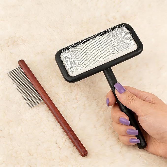 Sheepskin Wool Brush - Carpet Rake Tool for Pet Hair Removal and Household Fabric Care（Black）
