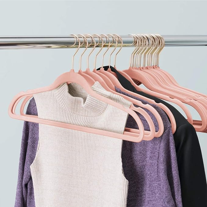VECELO Premium Velvet Suit Heavy Duty(30 Pack) -Non Slip & Space-Saving Clothes Hangers with 6 Finger Clips & Tie Rack Excellent for Men and Women(Pink)