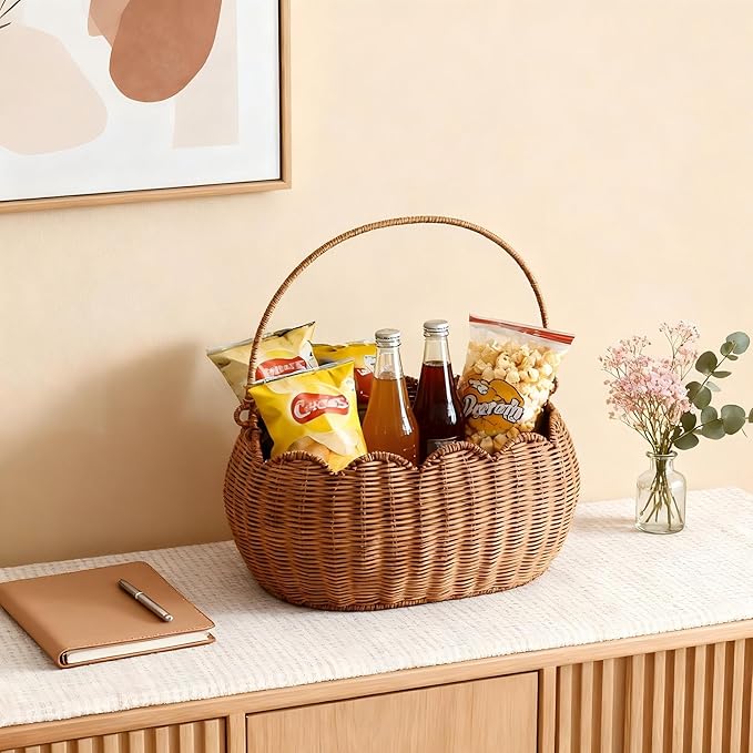 Scalloped Round Basket with Handle, Super Sturdy Wicker Storage Baskets, Hand Woven Basket for Shelves,Natural Baskets for Organizing (Rattan(12.6 * 9 * 6.1))