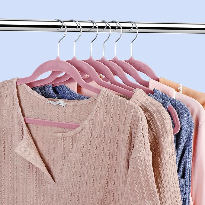 Velvet Hangers 100 Pack, Non-Slip Suit Clothes Hangers with 360 Degree Swivel Hook for Space Saving, Coats, Pants, Pink