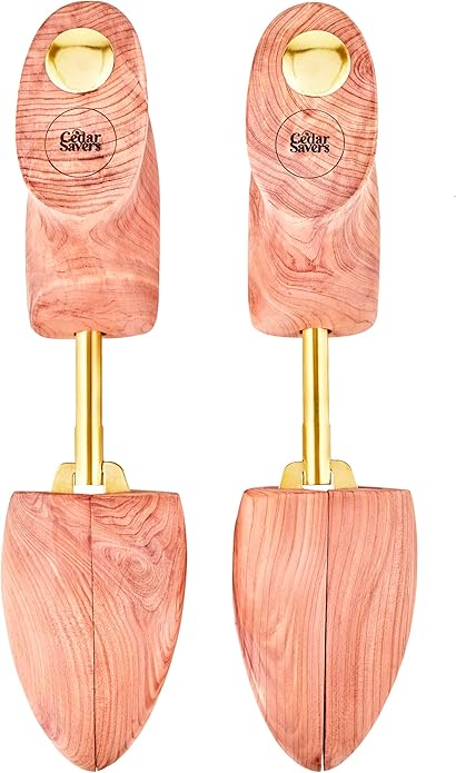 Cedar Boot Tree for Men - Natural Aromatic Wood Boot Tree Grown In USA, For Boots & Shoes, Storage Bag Included