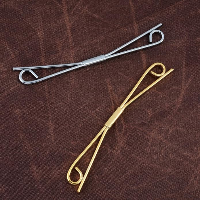 2PCS Bowtie Collar Clips Necktie Tie Clips Collar Bar Shirt Stay Tie Pins Cravat Clip for Men