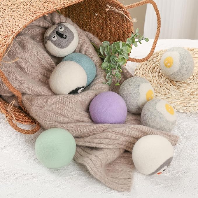 Wool Dryer Balls 3 Pack XL, Natural Fabric Softener New Zealand Wool，Handmade Organic Laundry Dryer Balls, Reusable 1000 Loads,Wrinkles Free, Shorten Drying Time（3 Pack,Animal Pattern）