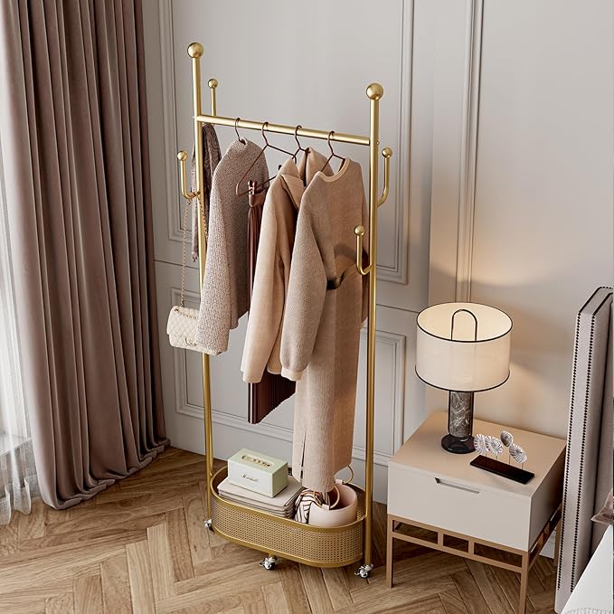 Multifunctional coat rack with storage basket 360° movable rotation｜Bedroom and living room storage artifact｜Hanging clothes/hats/bags/scarves｜Space-saving and stylish home｜Home essential