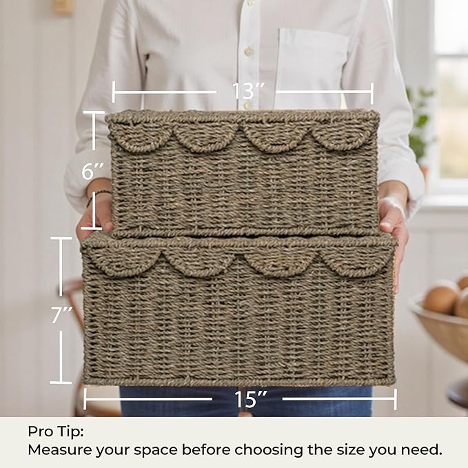 StorageWorks Scalloped Edge Wicker Basket, Seagrass Storage Baskets for Living Room, Bedroom, 15" L x 11 ¼" W x 7" H